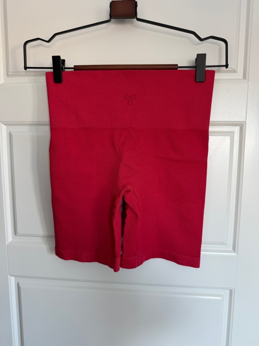 TNA High-Rise Ribbed Seamless Pink-Red Bike Shorts